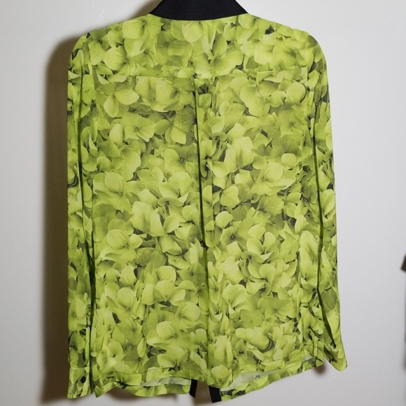 Michael Kors Shear Green Blouse. Size Medi… - Picture 6 of 6